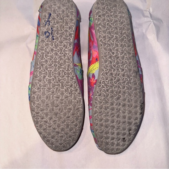 TOMS Women’s Slip-On Shoes Grey with Birds of Paradise Floral Design Summer 7.5 - Picture 4 of 6